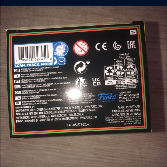 Kate bishop funko pop blacklight #1212 - Picture 6 of 6